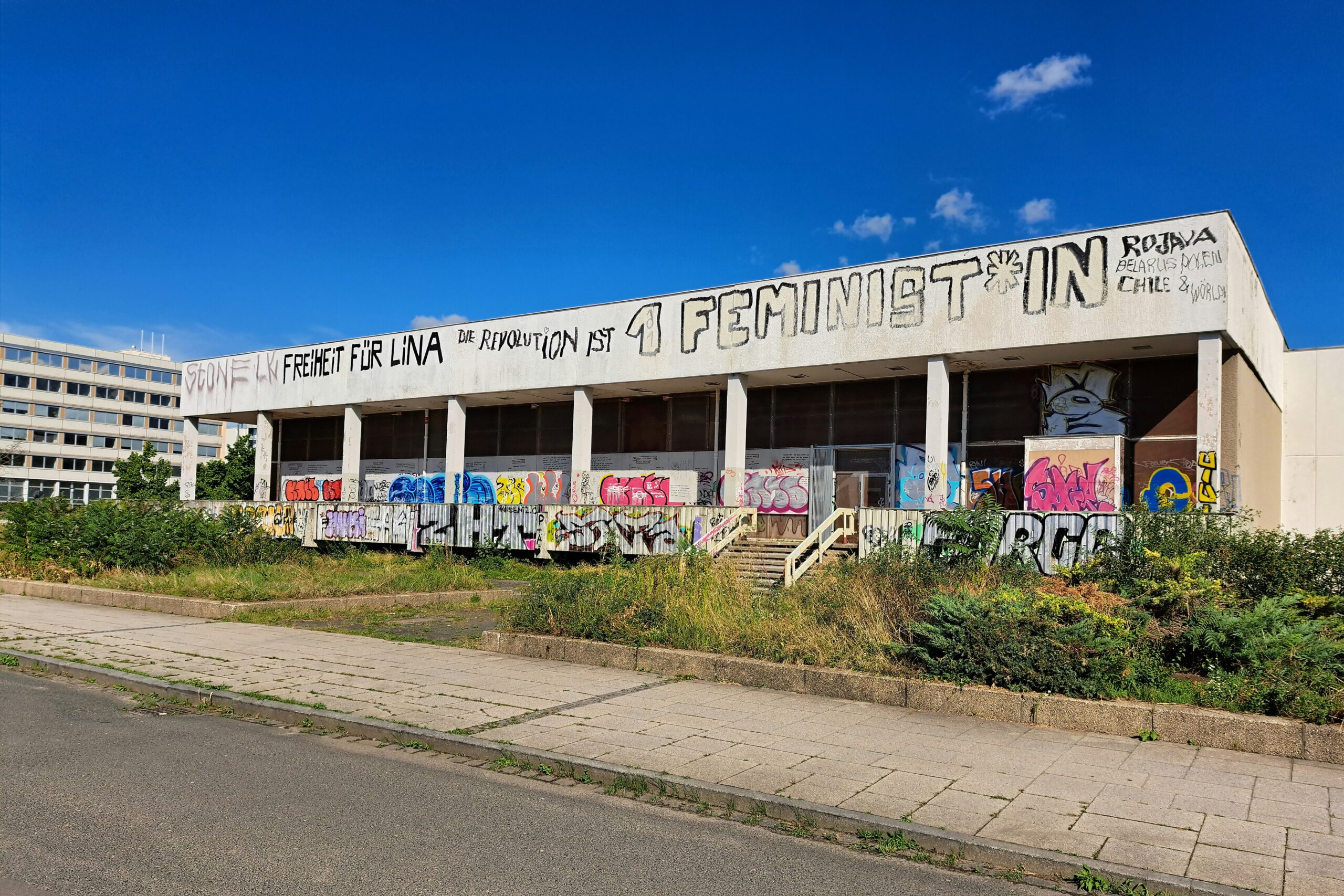 4096px 20230729.dresden.robotron betriebsgaststätte 012
